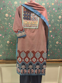 HERITAGE - Maroon Straight Fit Cotton Kurta With Pant & Dupatta