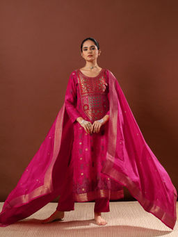 HERITAGE - Premium Dola Jacquard Embroidered Kurta With Pant & Dupatta