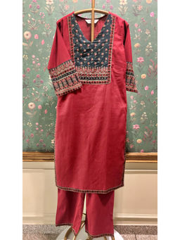 HERITAGE - Maroon Straight Fit Cotton Kurta With Pant