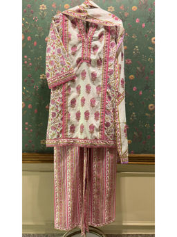 HERITAGE - Pink Straight Fit Cotton Kurta With Pant & Dupatta