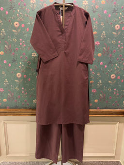 HERITAGE - Earthy Maroon Minimal Kurta With Pant