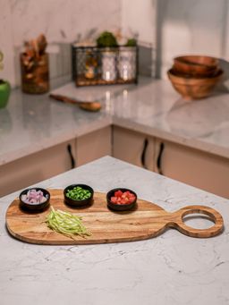 IREKA HOMES - Cutsy Acacia Wood Chopping Board