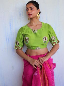 Chidiyaa - Parrot Green Block Printed Chanderi Blouse - Soni