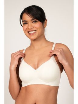 BASIQ. - Everyday Seamless Teardrop T-Shirt Bra Pearl White