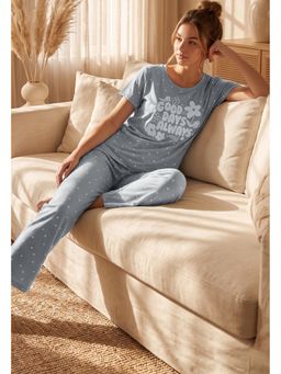 max - Women Floral Print T-Shirt & Pyjama