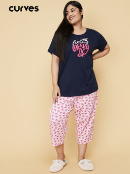 max - Women Printed Round Neck T-Shirt & Capri