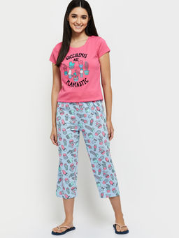 max - Women Printed Round Neck T-Shirt & Capri