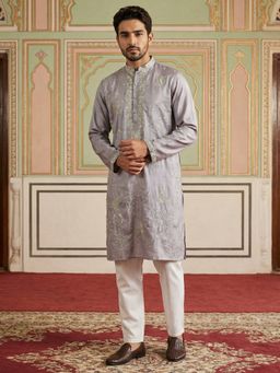 Jompers - Lavender Embroidered Silk Blend Traditional Kurta with Pyjama