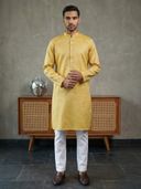 Yellow color option, Currently selected