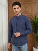 Navy Blue color option, Currently selected