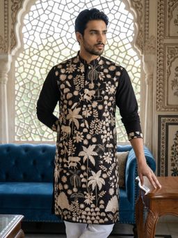 Jompers - Black Embroidered Straight Kurta