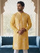 Yellow color option, Currently selected