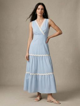 Outzidr - Blue Sleeveless V Neck Dress