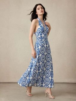 Outzidr - Blue Halter Neck Printed Dress