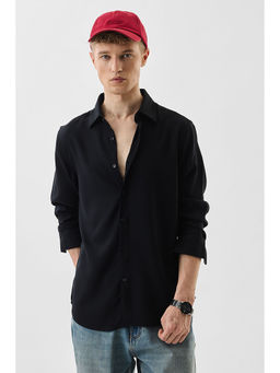 Snitch - Black Textured Full Sleeves Slim Casual Shirt