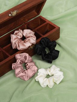Mueras - Satin Scrunchies (Pack of 4)