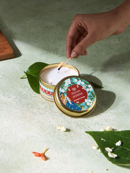 Chumbak - Indian Jasmine Tin Candle