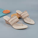 Beige color option, Currently selected