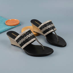Mochi - Women's Black Casual Wedges