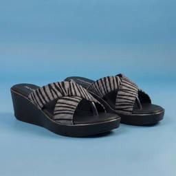 Mochi - Women's Black Synthetic Wedge Heels