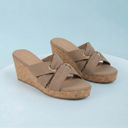 Beige color option