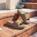Beige color option, Sold out, Currently selected