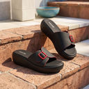 Black color option, Sold out, Currently selected