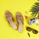 Beige color option, Sold out, Currently selected