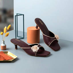 Mochi - Women's Maroon Casual Heels
