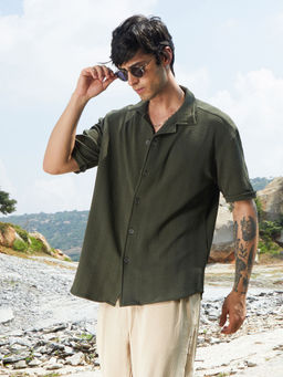 Campus Sutra - Men's Green Collar Neck Shirt