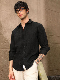 Campus Sutra - Men's Black Collar Neck Shirt