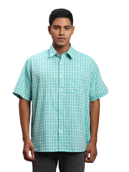 ColorPlus - Medium Green Shirt