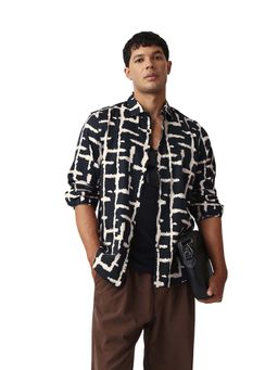 The Bear House - Men Cotton Printed Slim Fit Casual Shirt Black