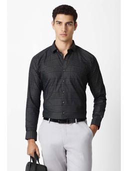 Van Heusen - Men Black Check Full Sleeves Formal Shirt