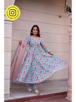 POMCHA - Kapaas Blue Floral Lace Anarkali Kurta with Pant and Dupatta (Set of 3)