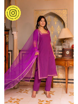 POMCHA - Gaurangi Purple Gotta Lace Embroidery Kurta with Pant and Dupatta (Set of 3)