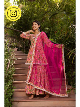 POMCHA - Gaurangi Peach Cotton Floral Sharara with Kurti and Dupatta (Set of 3)