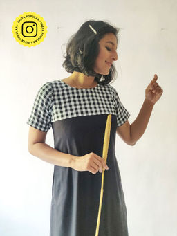 WHY SO BLUE - Black Everyday Dress Midi Dress