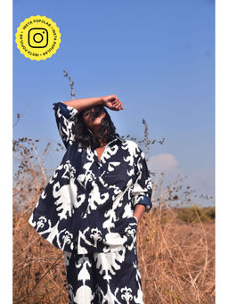 WHY SO BLUE - Women Navy Blue Printed Nala Shirt