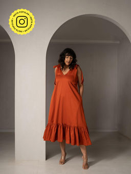 WHY SO BLUE - Terra Tie Rust Dress