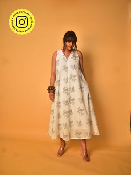 WHY SO BLUE - White Myna Midi Dress