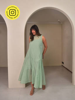 WHY SO BLUE - Womens Green Mei Chanderi Panelled Dress with Inner