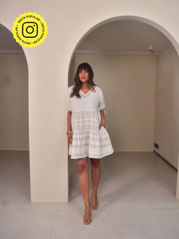 WHY SO BLUE - Womens White Sophie Short Dress