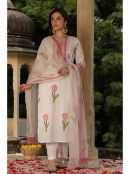 TERHA TAALI - White Embroidered V-Neck Kurta Pant & Dupatta
