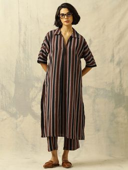 Black & Blah Blah - Multi-Color Embroidered Collar Neck Kurta & Pant