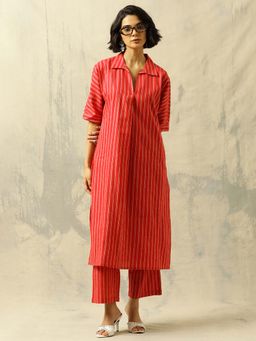 Black & Blah Blah - Red Stripes Collar Neck Kurta & Pant