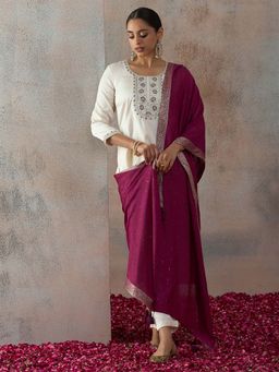 HRITIKA - Off White Embroidered Round Neck Kurta Pant & Dupatta