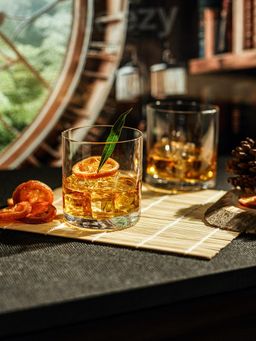 Trovea's - Classic Crystal Whiskey Glass - European Crystal - Set of 2, 300Ml