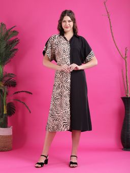 Qurvii - Women Black Printed Midi Dress
