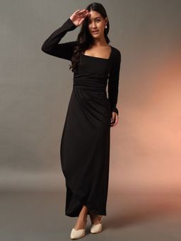 Trend Arrest - Women Black Solid Maxi Dress